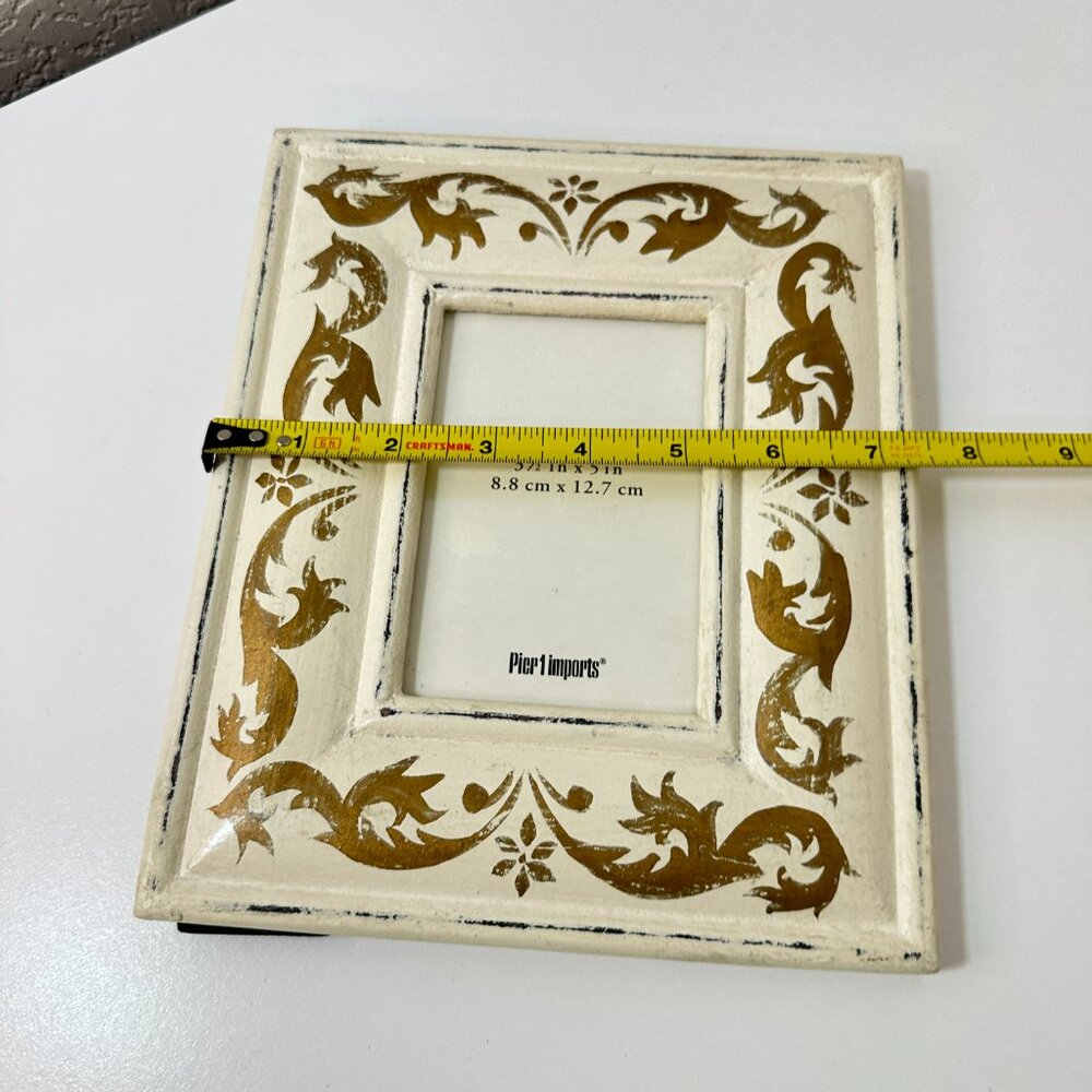 NWT VTG Pier 1 Wood Picture Frame Whitewash Cadre Blanchi Gold Stencil 3.5" x 5" - Picture 8 of 9